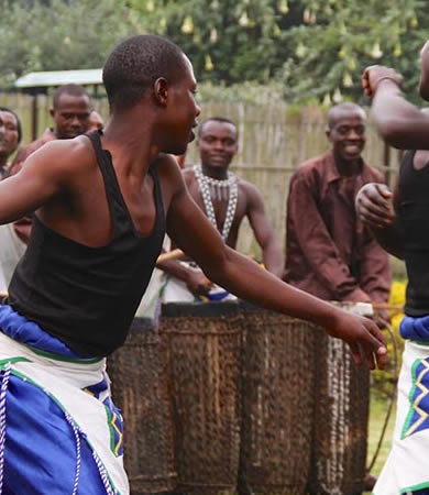 Rwanda cultural dancers